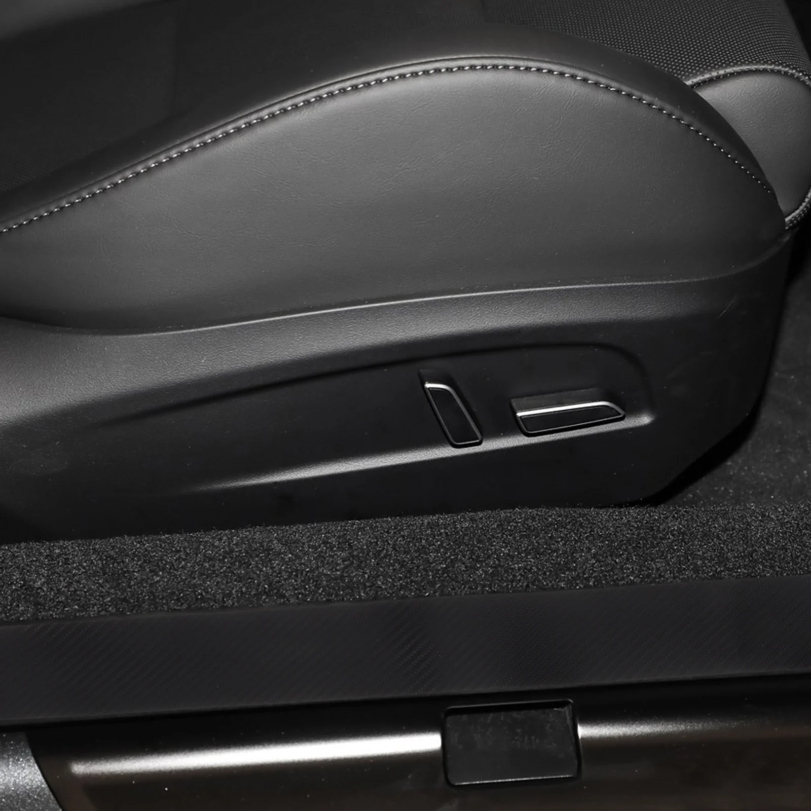 

4pcs Carbon Fiber Protectors Strips Anti-Scratch Durable Adhesive Easy Install For 3 Vehicle Car Sill Guard