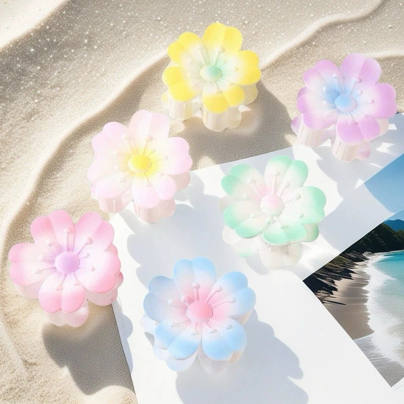 

2025 Gradient Frosted Flower Hair Clip Shark Clip Hair Accessory Summer Fashion Grab Clip