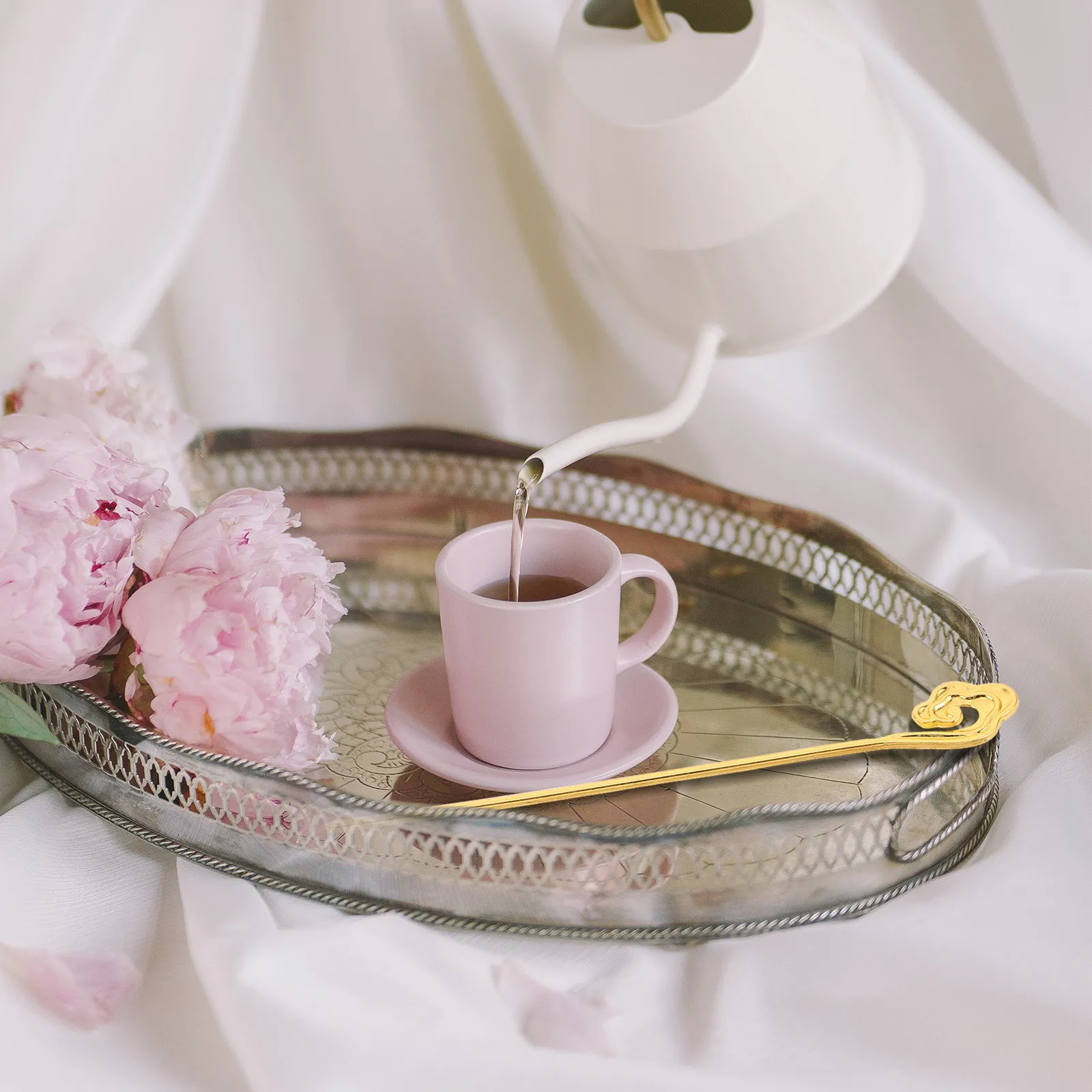 

Регулируемый фиксатор-корректор воздушного потока для сигарет/сигар, улучшающий курение