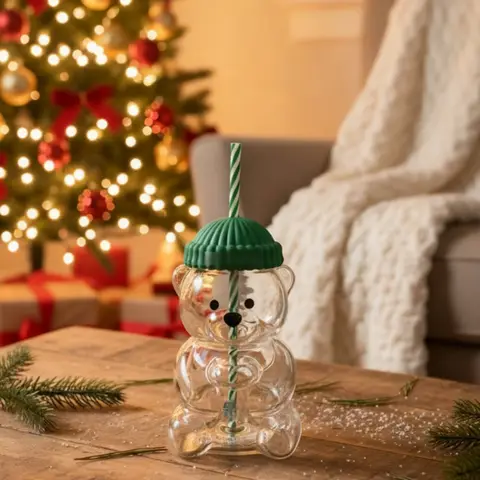1Pc Bear Cup with Straw, an Adorable Glass Bottle Featuring a Bear Wearing a Hat, Suitable as a Milk Tea Bottle, Beverage Bottle