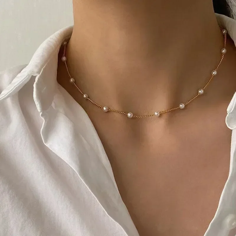 New Beads Women's Neck Chain Kpop Pearl Choker Necklace Gold Color Goth Chocker Jewelry on The Neck Pendant 2024 Collar for Girl