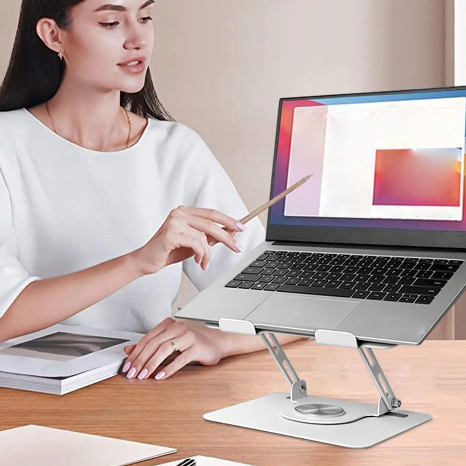 調節可能なラップトップスタンド通気性ノートブックホルダーライザー 14-17.3 ラップトップ用ポータブルコンピュータスタンドデスク教室職場用