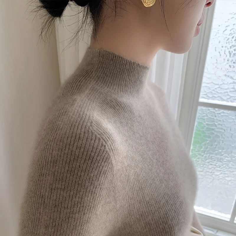 Autumn And Winter New Seamless Half-High-Necked 100% Women's Sweater Pullover Pullover Bottoming Comfortable Versatile Slim Top.