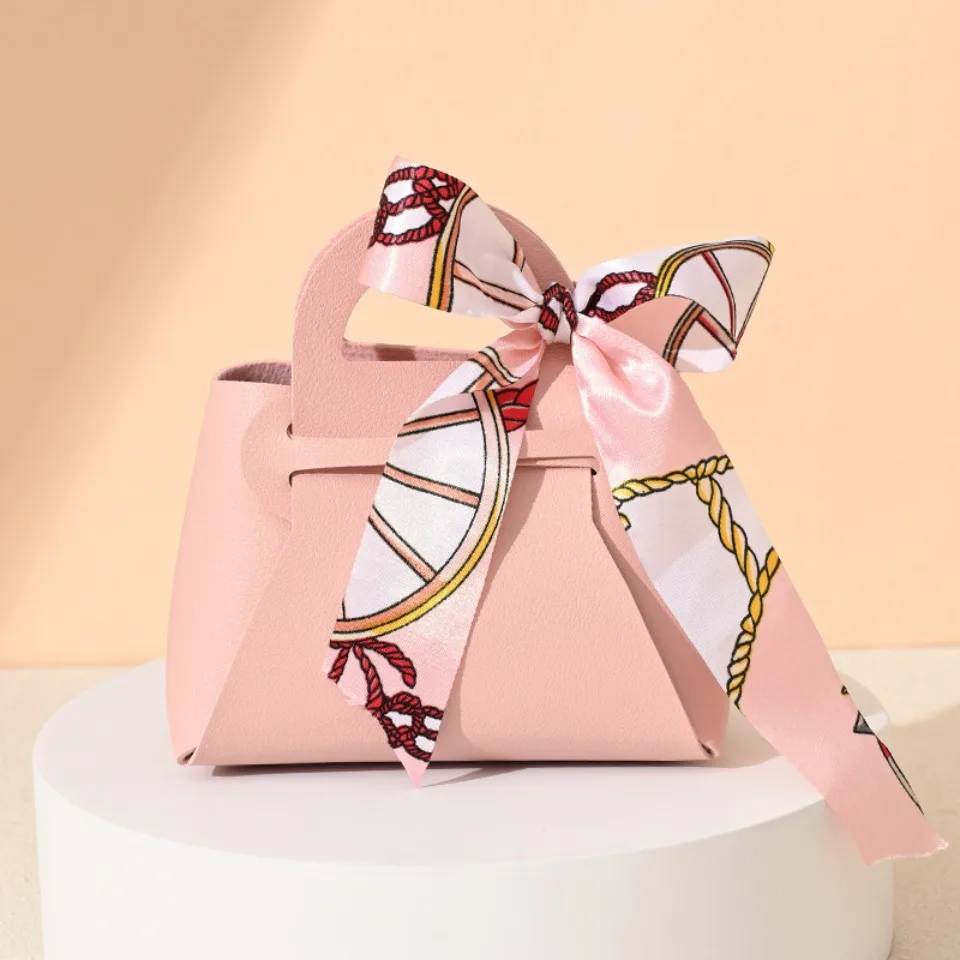10/20/40 Stück verteilte Leder-Geschenktüten, Hochzeitsbevorzugungsbeutel für Gäste, Mini-Handtasche mit Band, Süßigkeiten-Verpackungsbox, Party-Dekoration – Detail 7