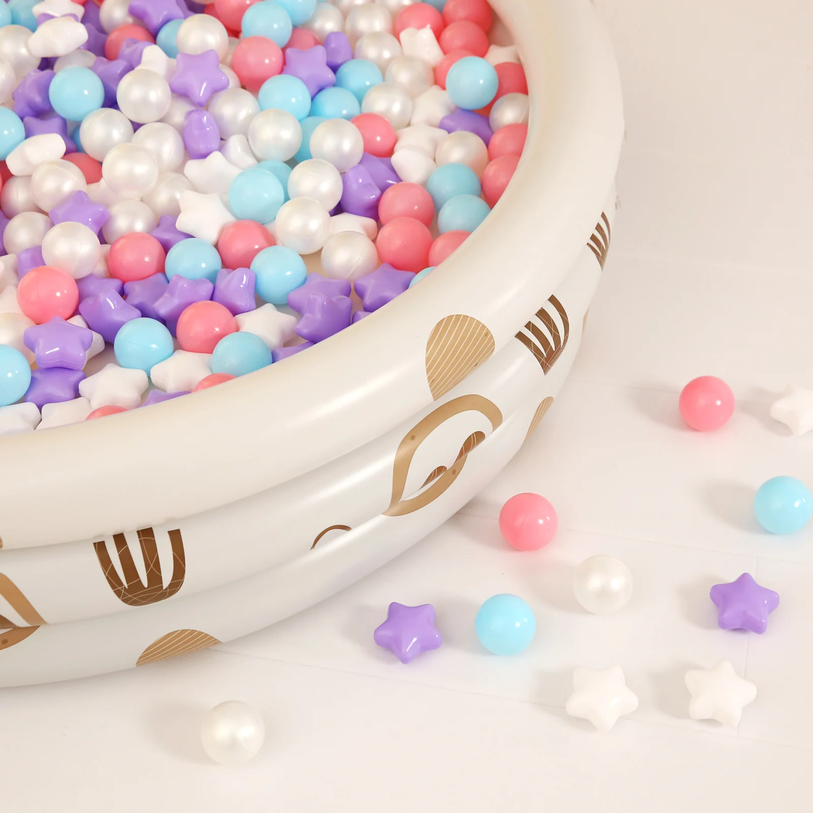 100pcs BPA 무료 무독성 플라스틱 공 구덩이 공 어린이 공 구덩이 및 풀 장난감에 대 한 6 색 라운드 및 별 모양