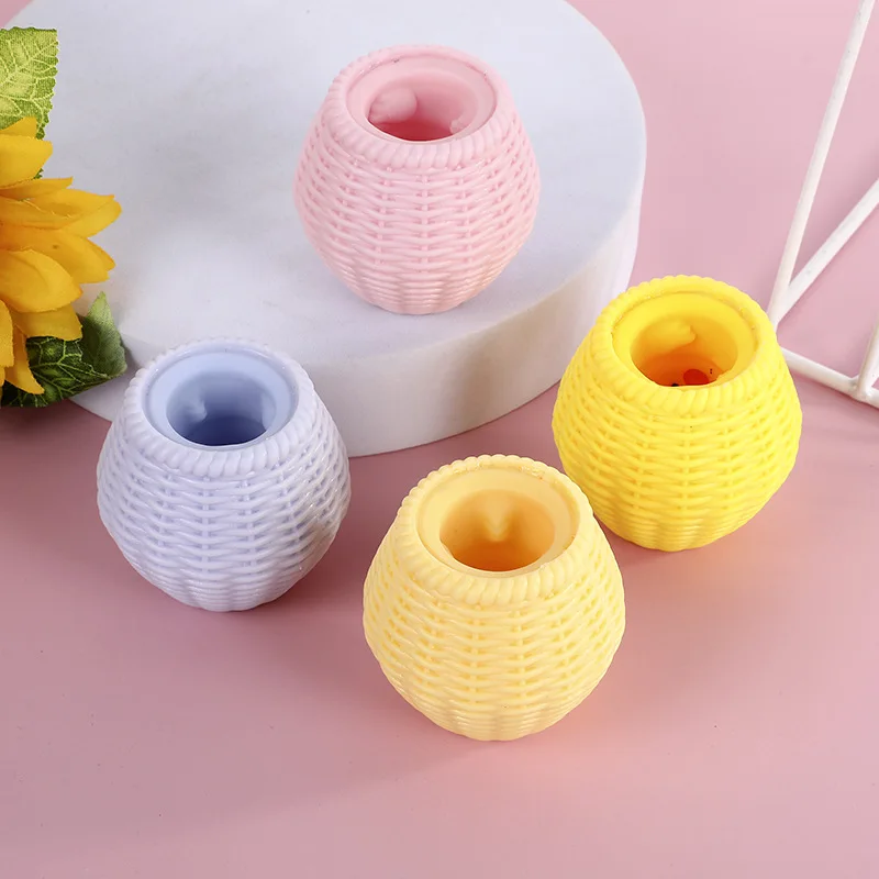 Chick Squishi Toy Squeeze Toys Fidget Decompression Cup Cage Stress Relieve Stress Toy Soft Animals Ball Adult Children Pop It