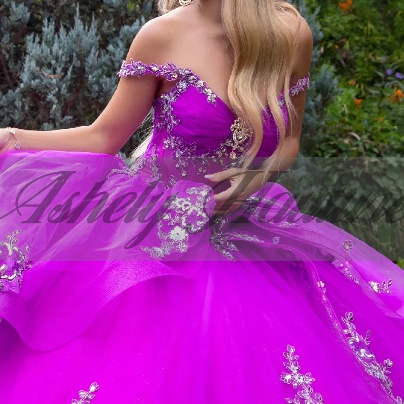 Maßgeschneidertes hellviolettes mexikanisches Frauen-Geburtstagspartykleid mit Flügelärmeln, Kristallschleife, Ballkleid, Abschlussball, besondere Anlässe, Vestido 15/16