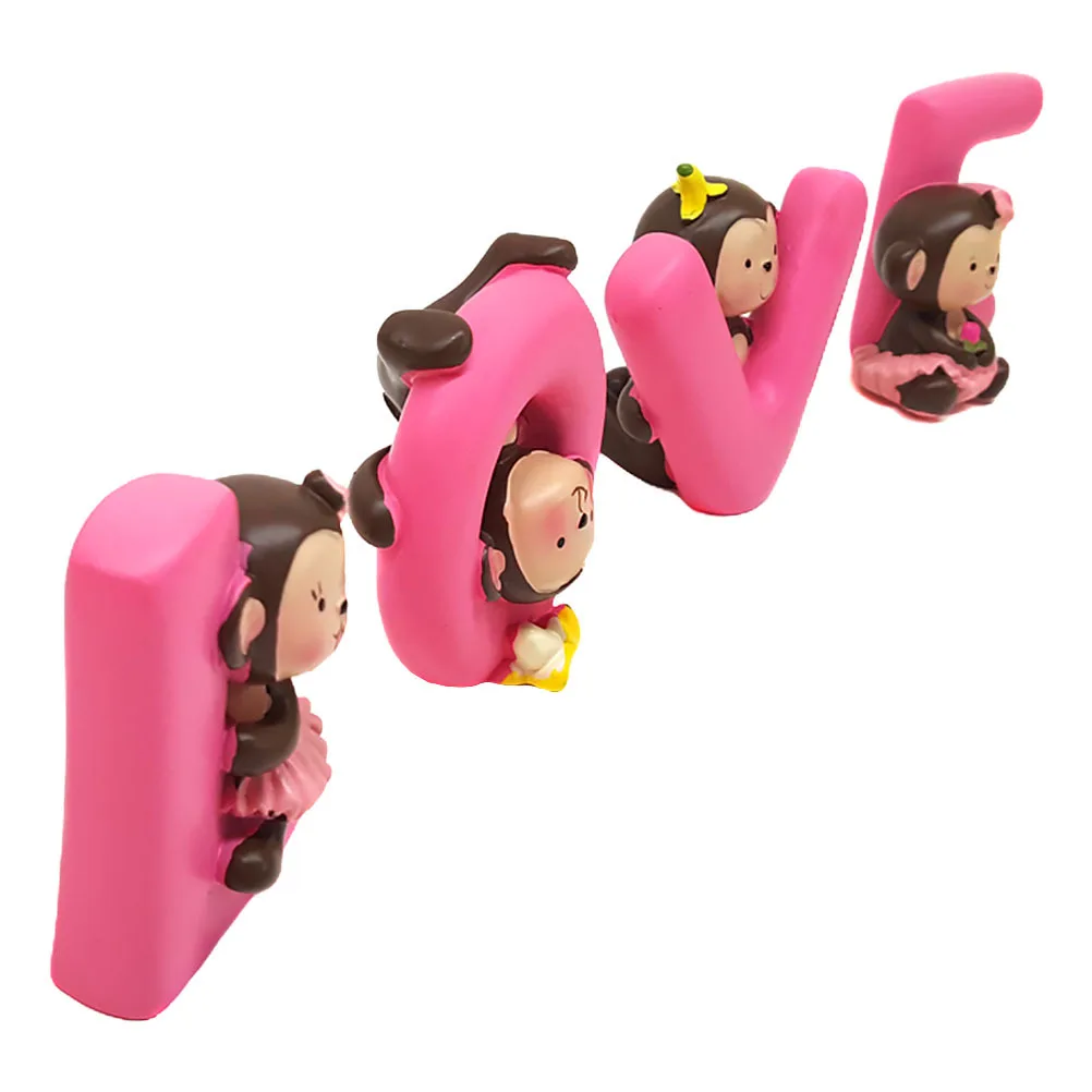 

1Set Resin Monkey Cake Decorations Love Pattern Cute Cartoon Style Car Desk Bedroom Ornament Cake Adornments Car Adornment
