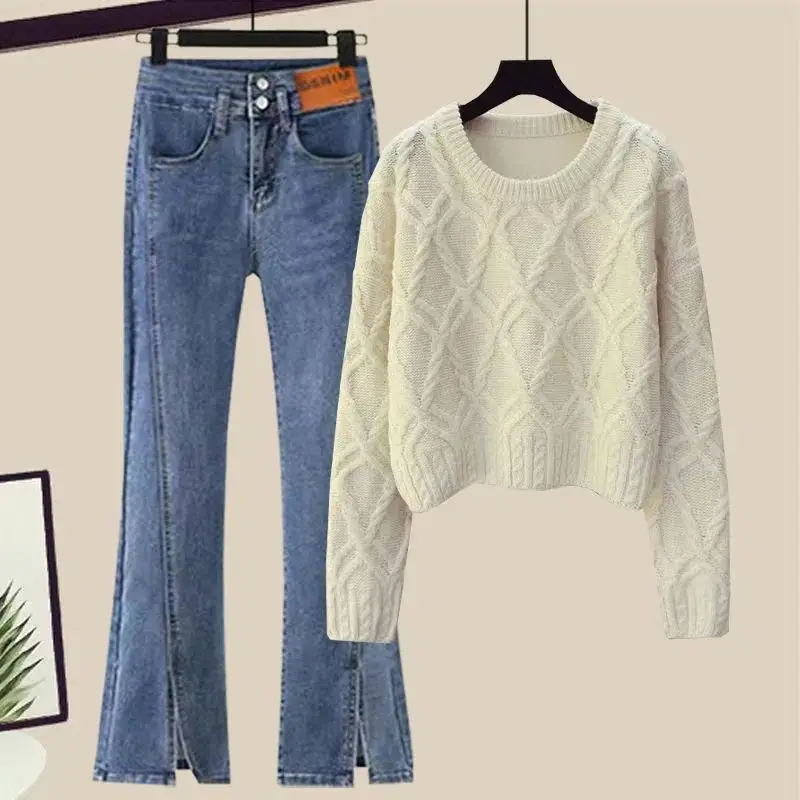 Autumn and Winter 2024 New Women's Set Lazy Style Loose Round Neck Knitted Sweater Flare Jeans Two Piece Set
