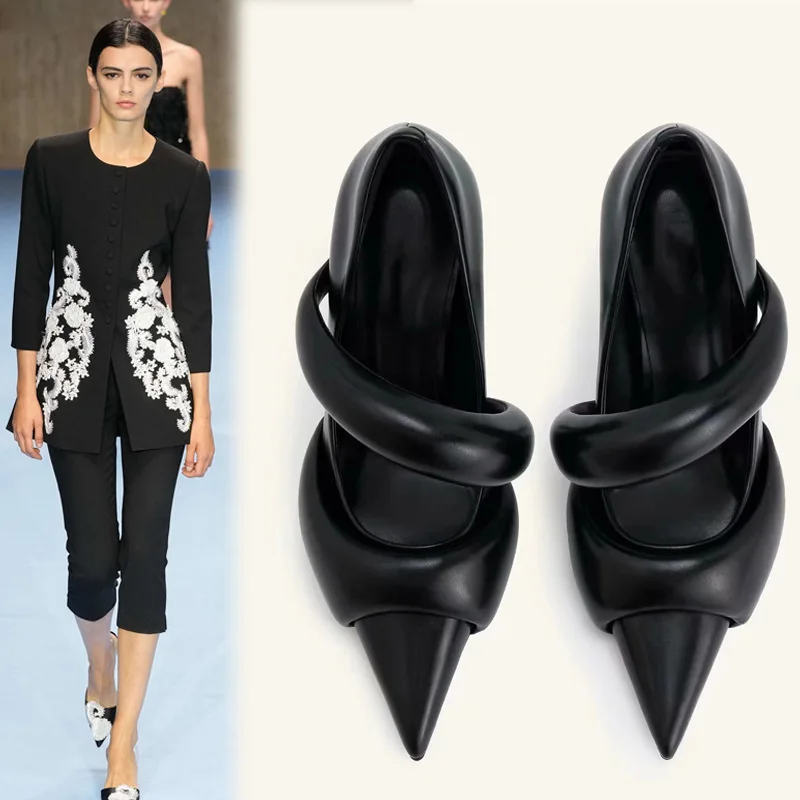 

Pointed Low Heel Single Strap Shallow High Heels Outdoor Wear Temperament Large Size Catwalk Women Shoes Slip-On Shallow Pumps