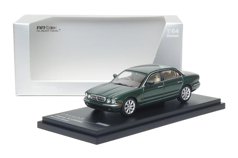 

AR Box 1:64 Jaguar XJ350 British Racing Green Diecast Model Car