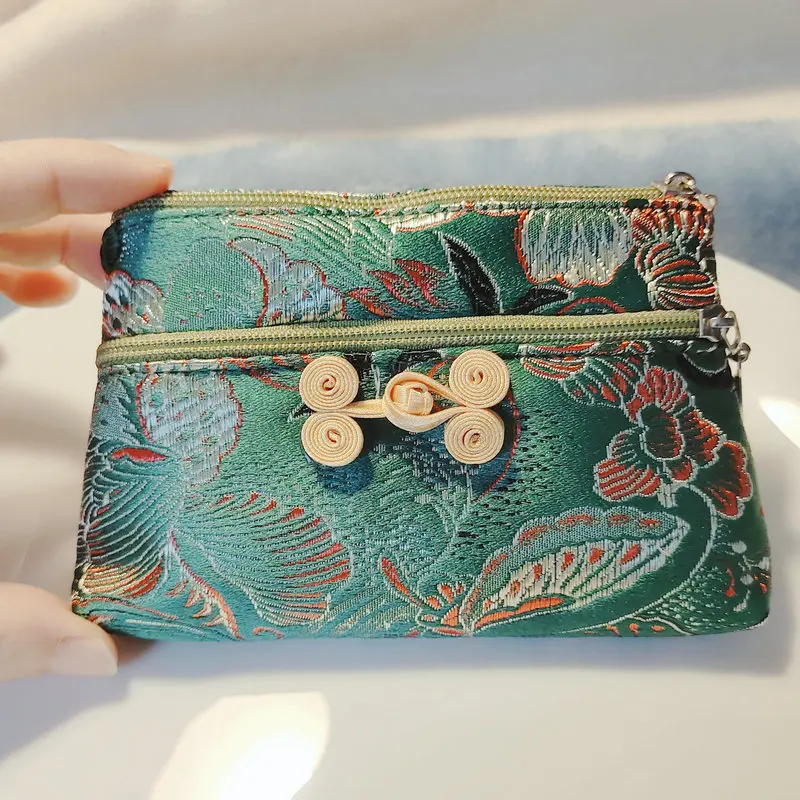 

New Chinese Style Women Green Wallet With Oriental Knot Button Design Small Coin Purse Jacquard Brocade Fabric Lucky Accessories