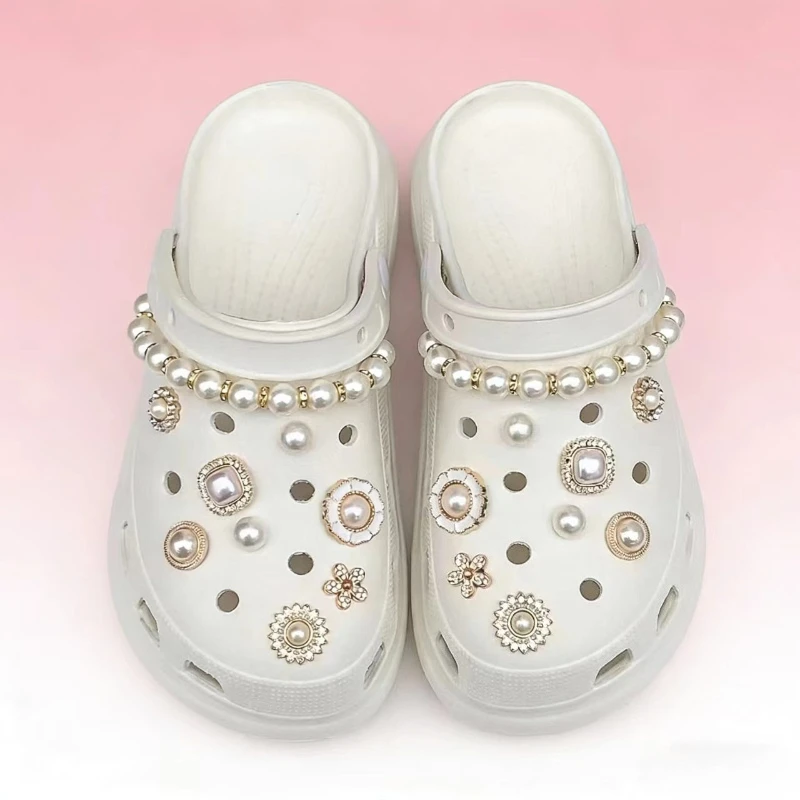 16PCS Shoe Charm Pins DIY White Pearl Fashionable Rhinestone Chain Handicrafts Detachable Buckle Charms Hole Shoes Accessories