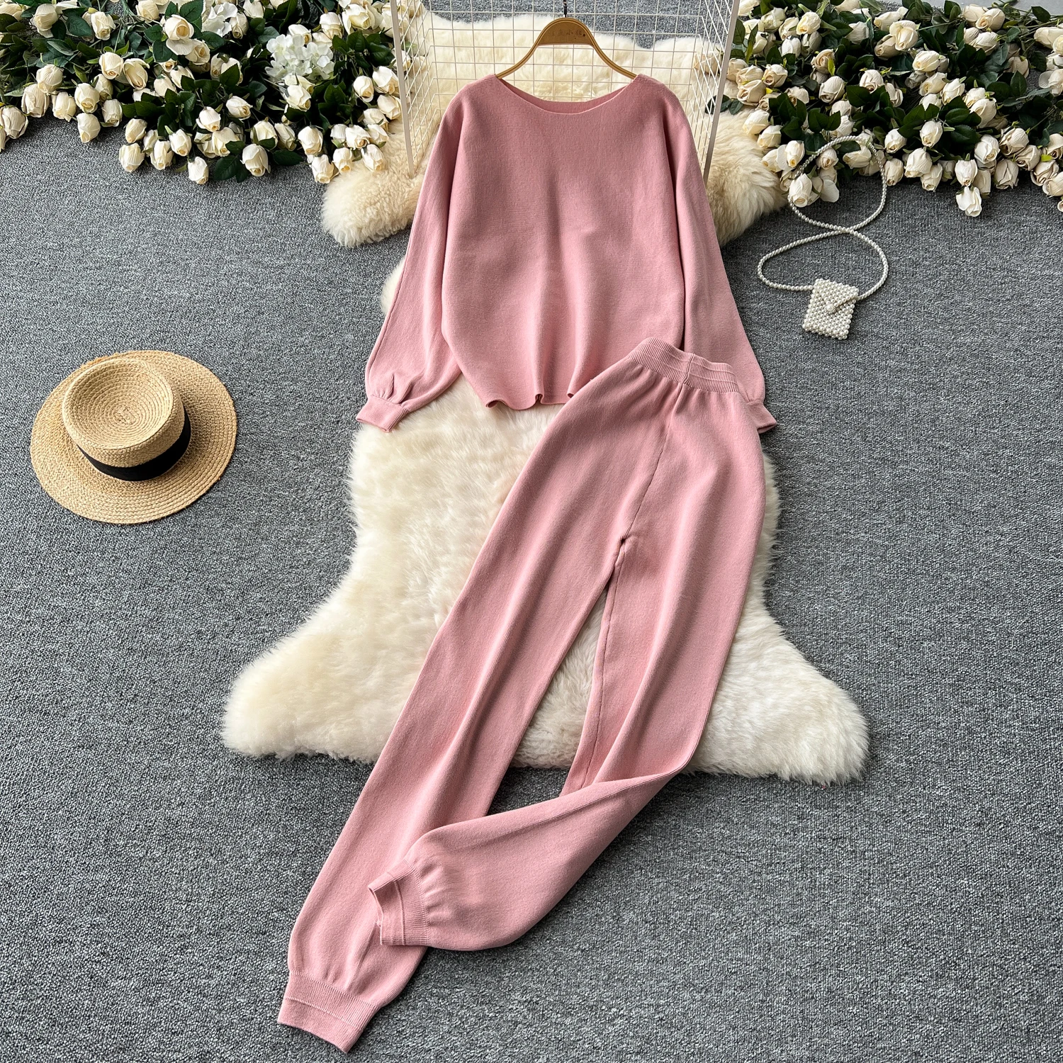 REALEFT Autumn Winter 2 Pieces Women\'s Sets Outfit Knitted Tracksuit O-Neck Loose Sweater and Straight Jogging Pant Suit 2024