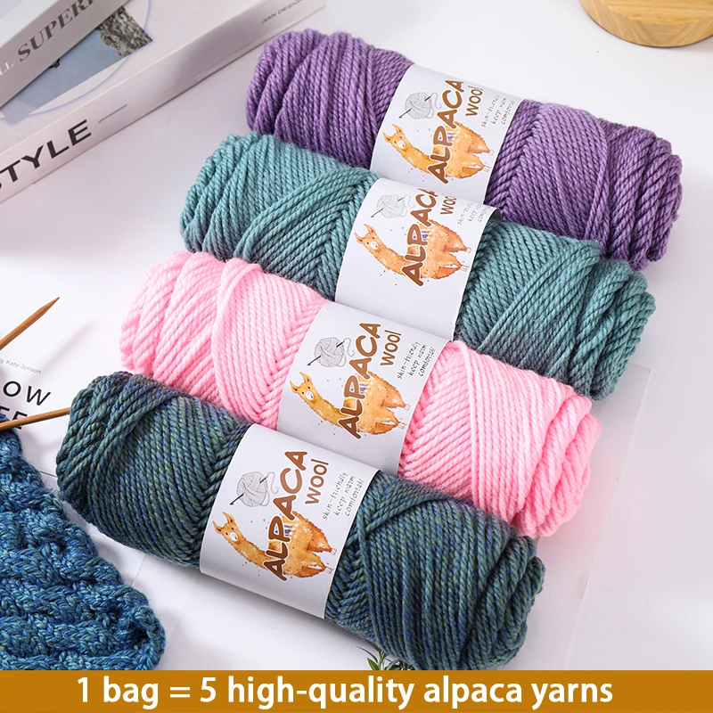 500g fio de lã de alpaca de alta qualidade 245 fio de lã grosso casual tricô diy material artesanal fio de lã de tricô adequado para fazer casacos de outono e inverno de malha suéteres cachecóis chapéus roupas tapetes bola de fio 1 saco = 5 peças = 500g