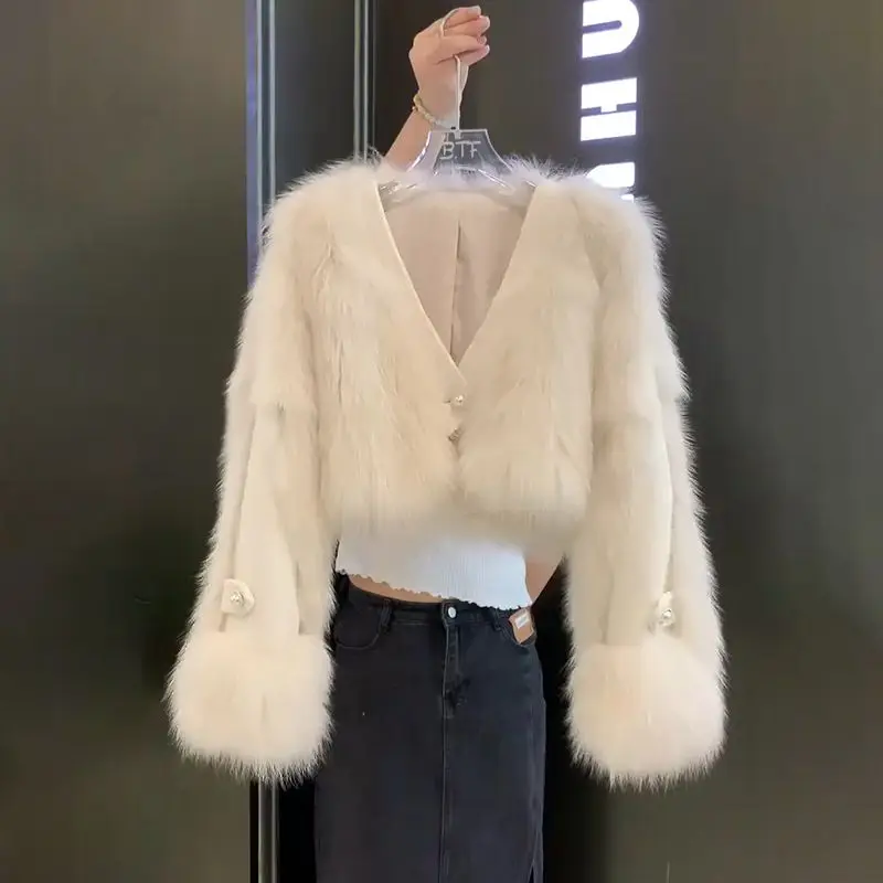 

Women's Winter Fur Jacket V-neck High Waist Short Petite Outfit Design Luxury Brand Simple Fashion Soft Premium Eco-friendly