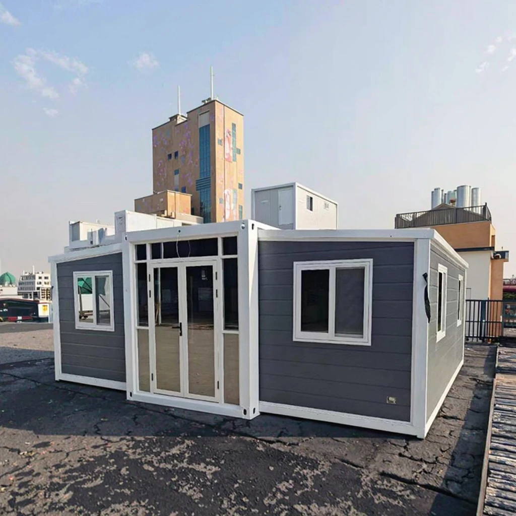 

Customized 40ft 20ft Movable Prefab Container House 3 Bedroom Expandable Foldable Villa Made Steel Sandwich Panel