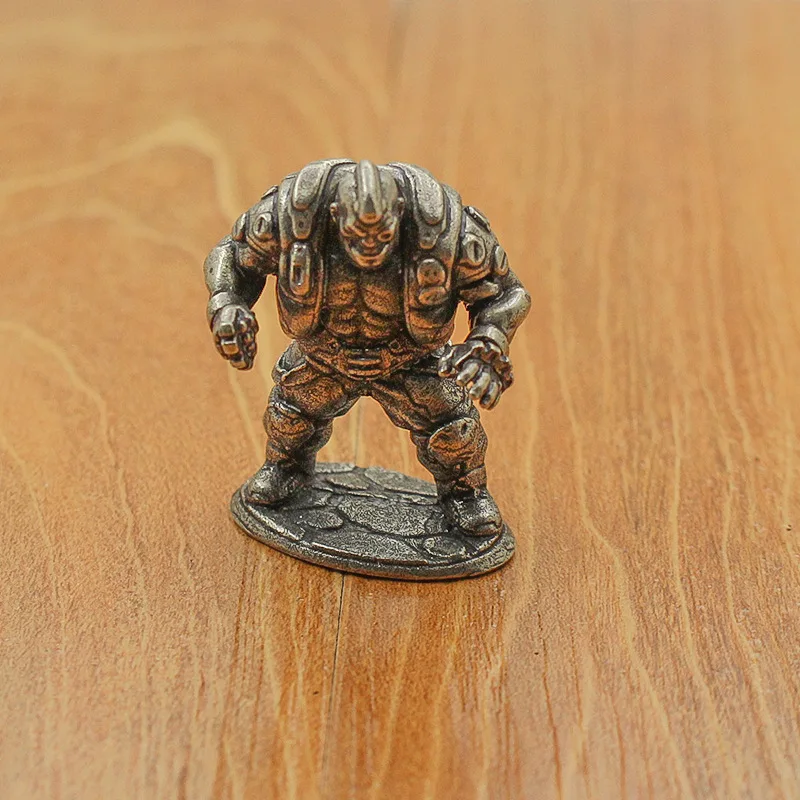 Metal Cyberstyle Mafia Soldier Model Action Figures Desktop Car Interior Miniature Ornament Akcesoria Gra planszowa Prezenty