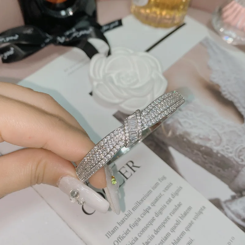 

MDLFES Mo!ssan Diamond Style Foreign trade zirconia diamonds simple wedding bracelet 18K plated