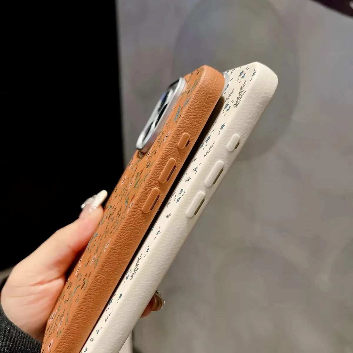 Простый кожаный матовый чехол для телефона со свежим цветком для iPhone 16 E 15 14 13 12 11 Pro Max XS Max XS X 8 7 Plus Protect Soft Cover