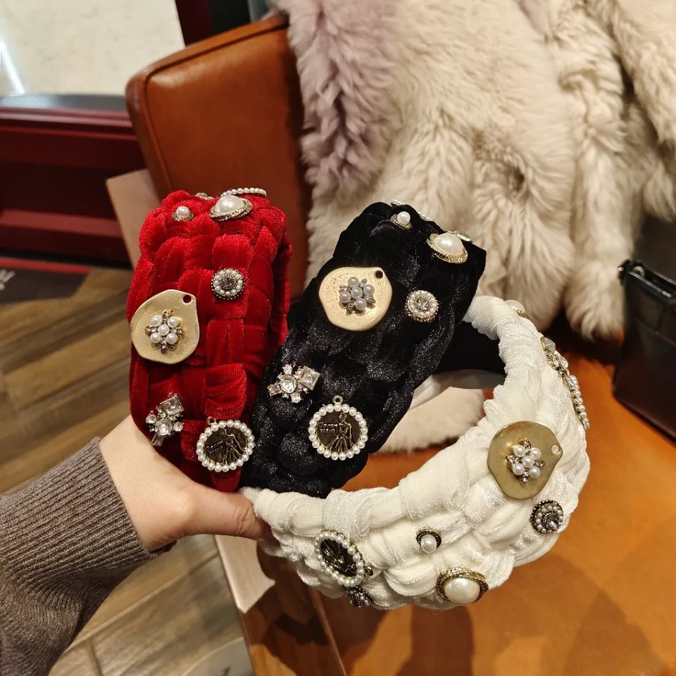 

New Fashion Retro Pearl-embellished Velvet Braided Headband - Luxury Hair Accessory