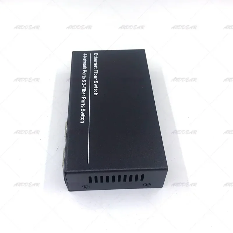 2SFP4E 10/100/1000M Gigabit Ethernet Switch Ethernet Fiber Optical Media Converter 4RJ45 และ 2 * พอร์ตไฟเบอร์ SFP