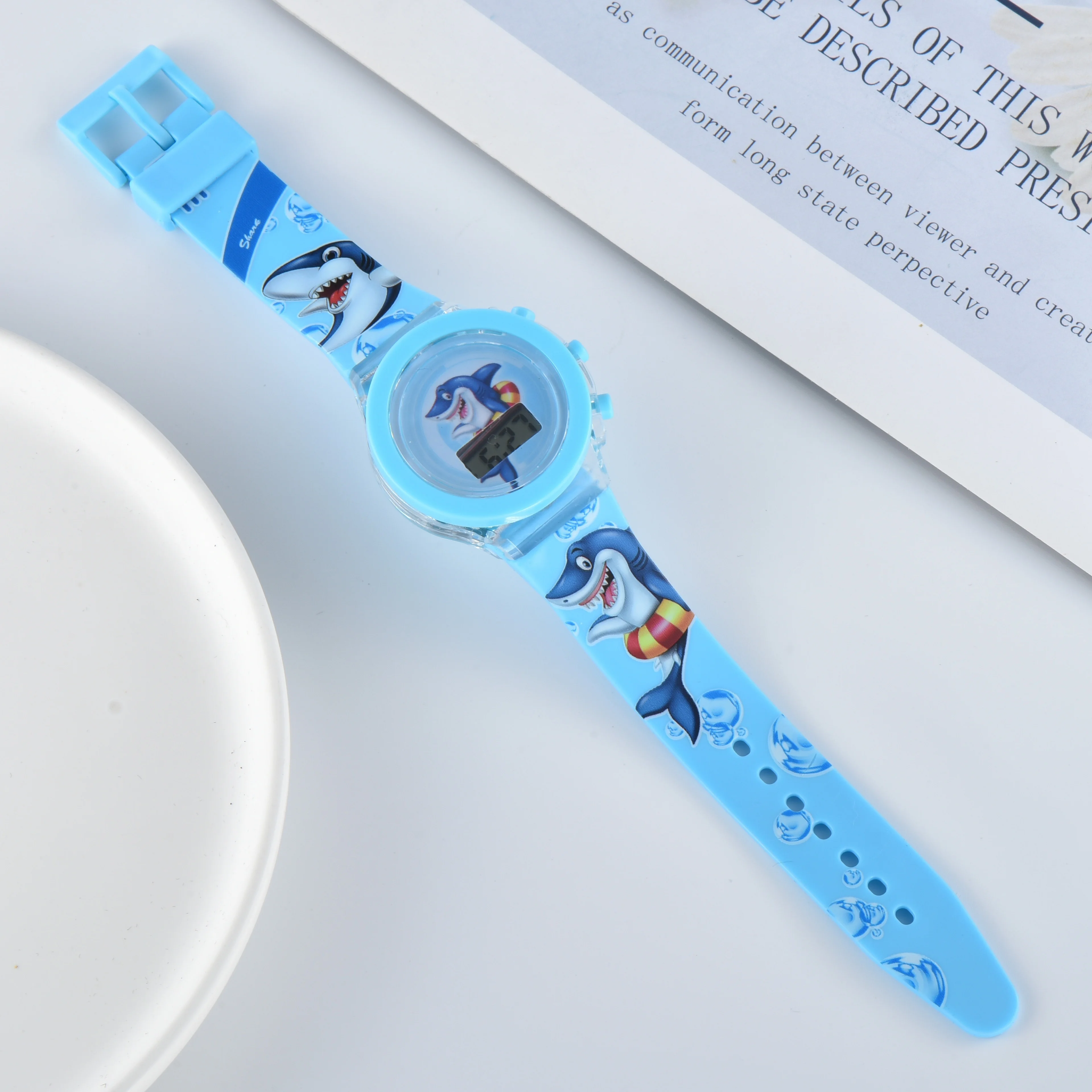 Reloj electrónico de dibujos animados para niños y niñas, suministros escolares luminosos, elección Ideal para regalos