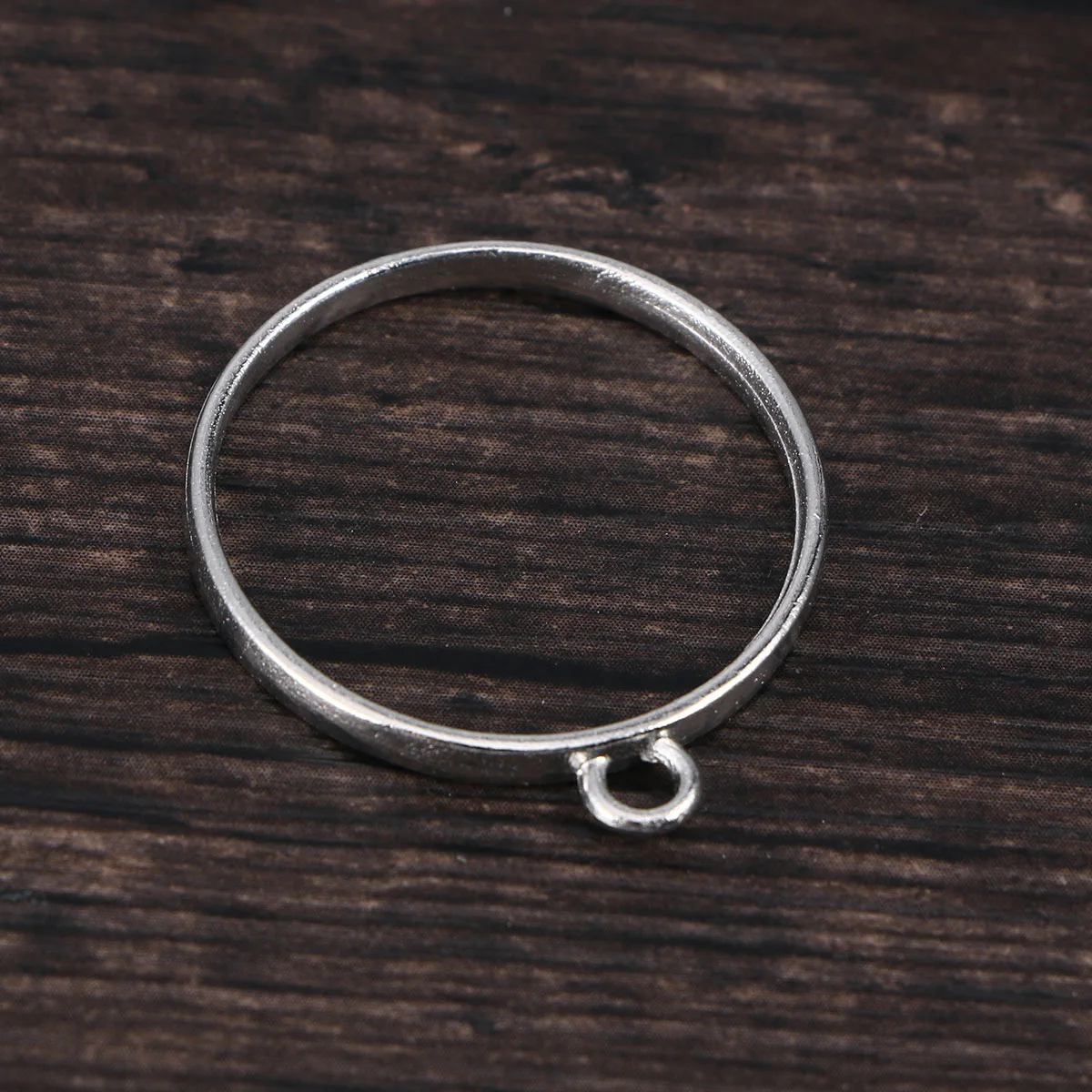 

10 PCS Jewelry Making Supplies Round Pendant Hollow Pendants Epoxy Resin Crafts Silver