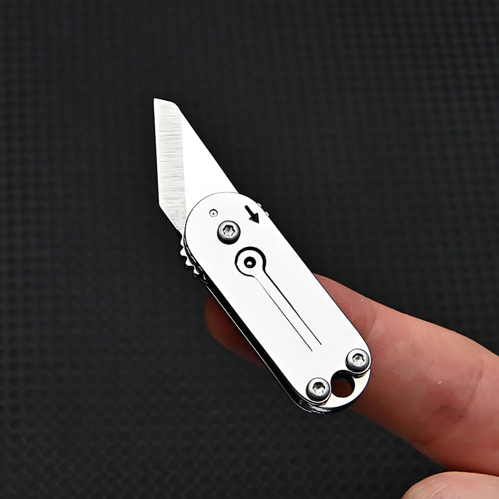 Stainless Steel Mini Gear Knife Sharp Portable Pocket Folding Knife Key Chain Pendant Unpacking Express Tool