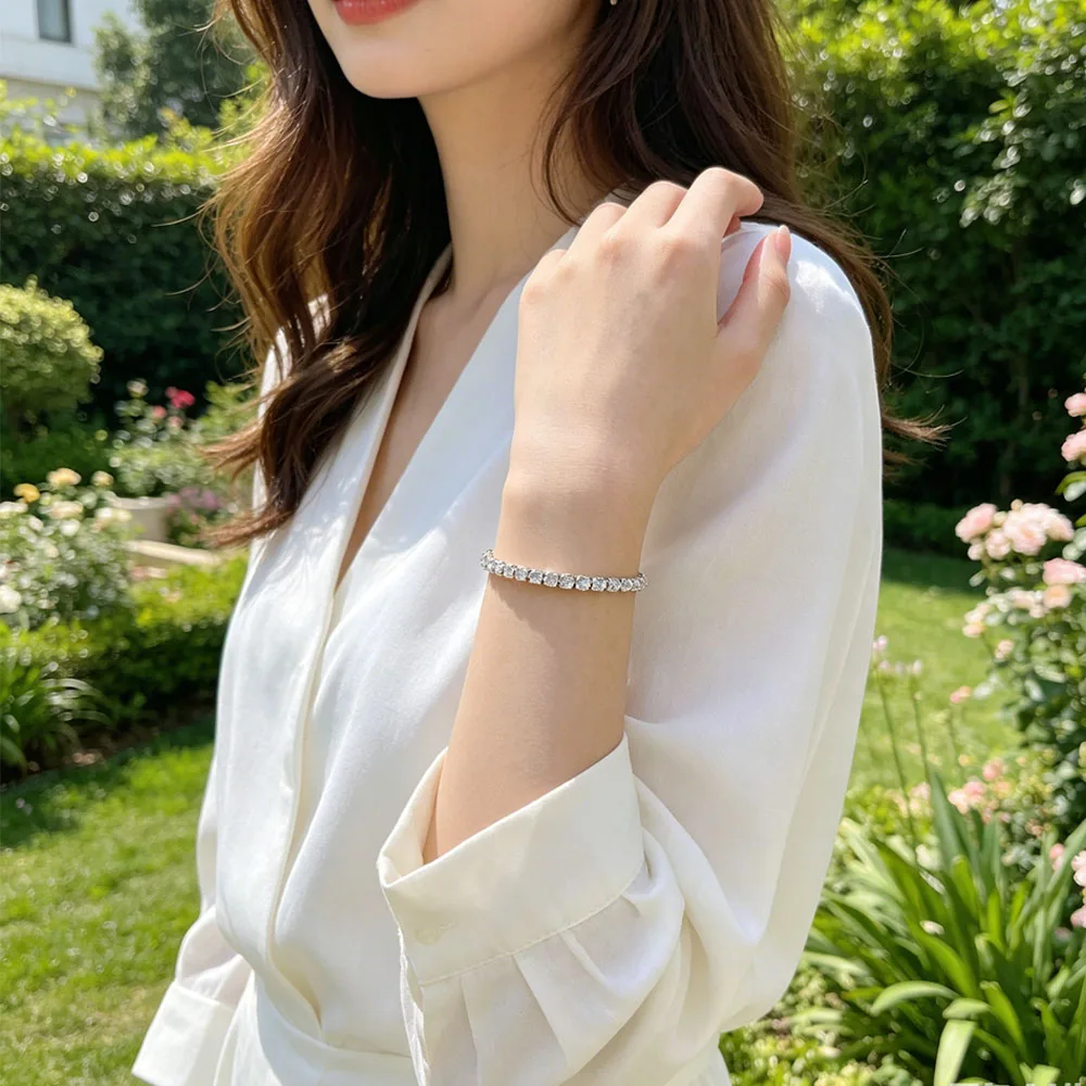 1 Piece Gold Square Cubic Zirconia Tennis Bracelet, Scratch-Resistant, Wear-Resistant, Shiny, Light Luxury Wrist Accessory, Suitable for Daily Wear, Evening Events, Weddings, Parties, Valentine's Day, Mother's Day, Women's Gift
