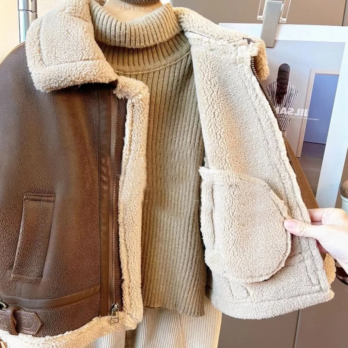 Casaco de veludo solto para meninos, roupas de moda infantil, gola virada para baixo, bebê bonito, legal, inverno, novo