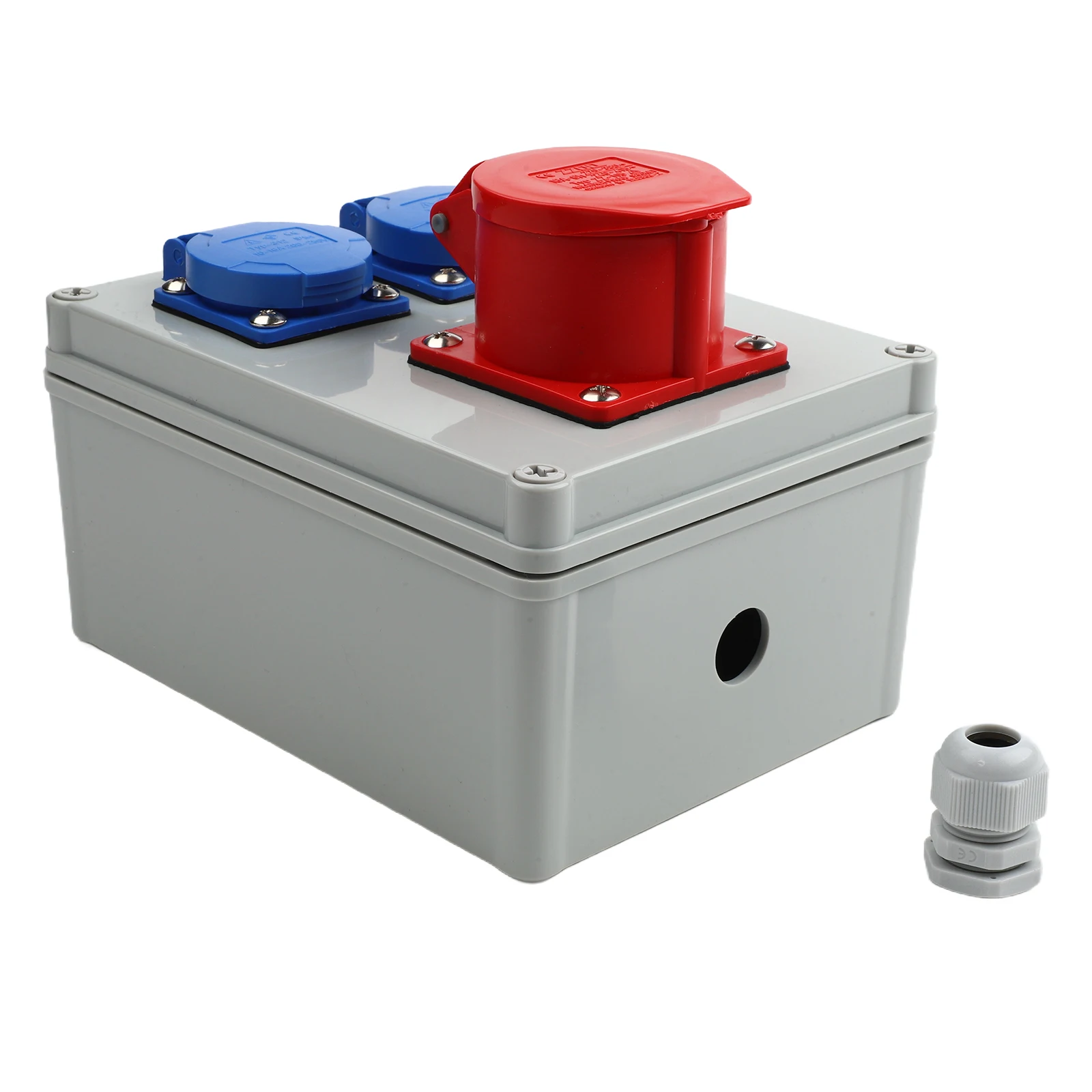 14.6*10*19.7mm Power Distribution Box 220-250V 16A Sockets Waterproof Design For Power Distribution For Workshops
