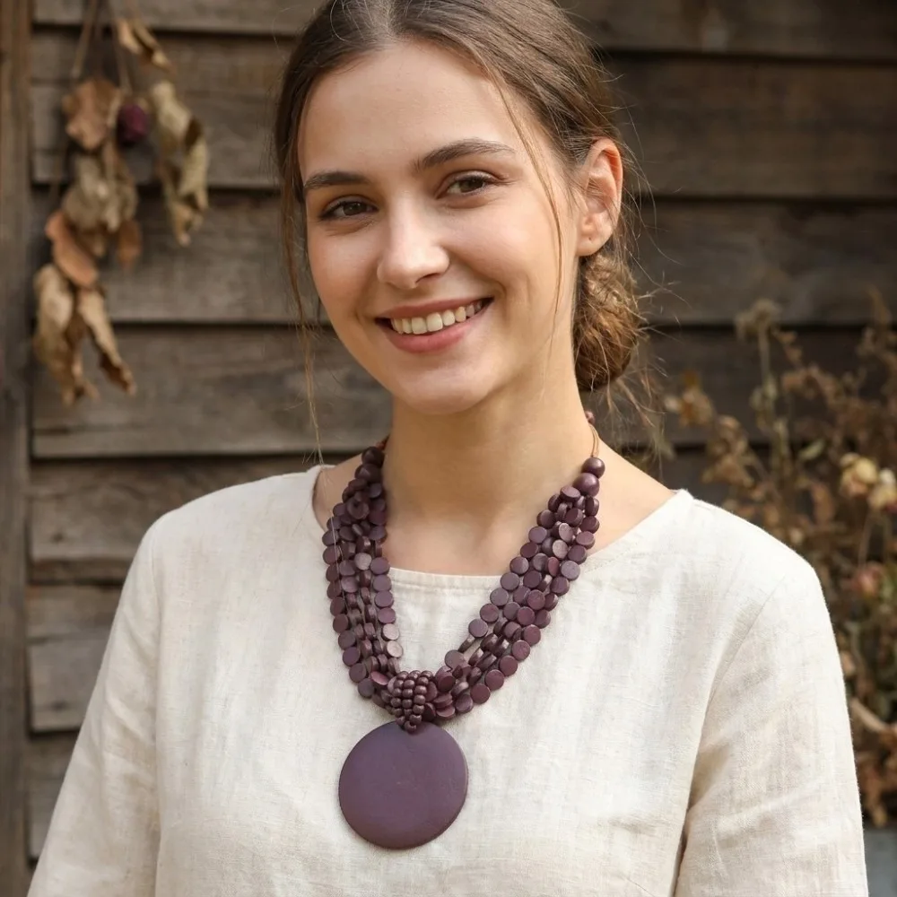 Vintage Exaggerated Wooden Slice Necklace Beaded Multi-Layer Pendant Necklace Oversized Adjustbale Neck Accessories Daily Wear