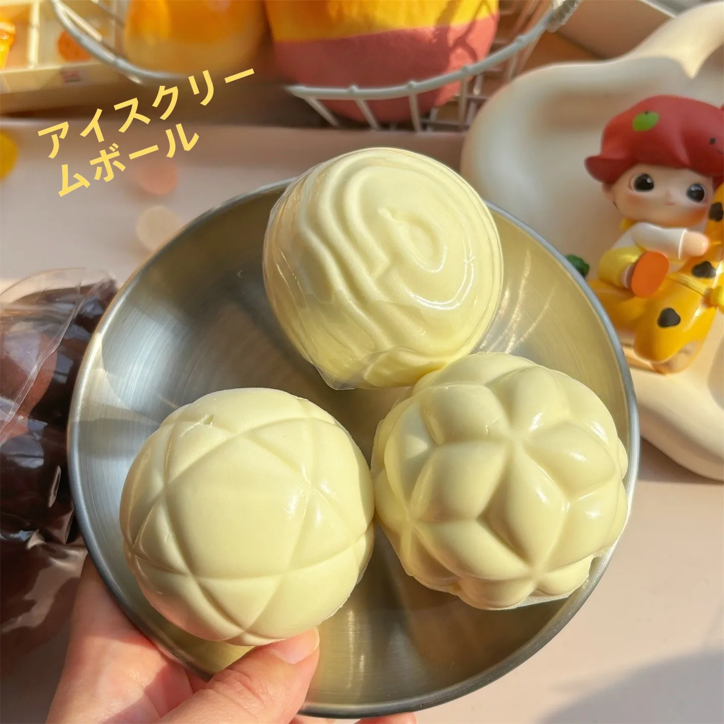 �y�Z�[�����z�������Ɣ�������X�N�C�[�Y�A�C�X�N���[���{�[���A�S���{�[���A���\�t�g�ȃX�g���X�����A���A���ȃA�C�X�N���[����������i�����{�y���j