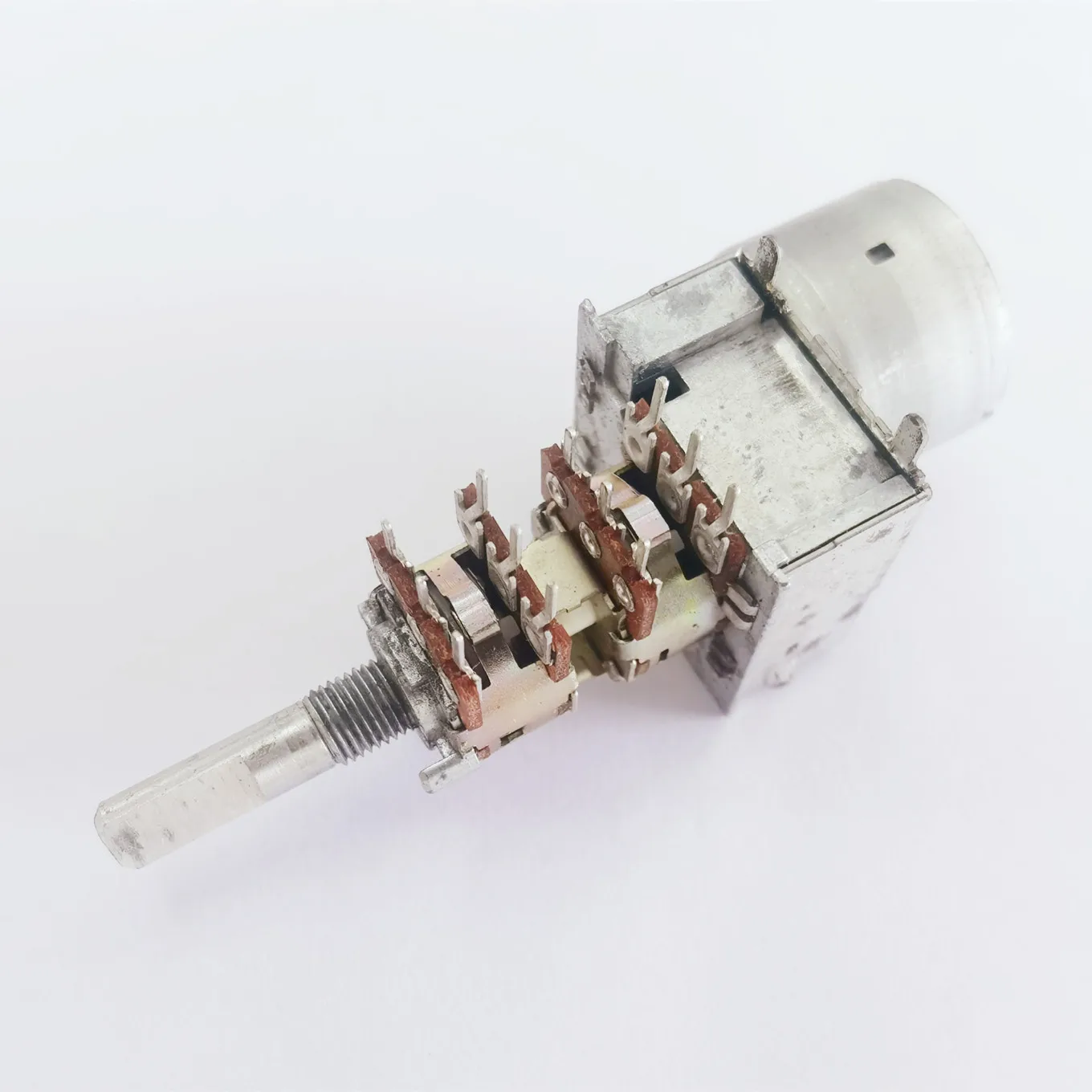 Original new 100% RK16314MG quadruple potentiometer with motor 100KBx4 handle with thread length 25MMF 12pin (SWITCH)