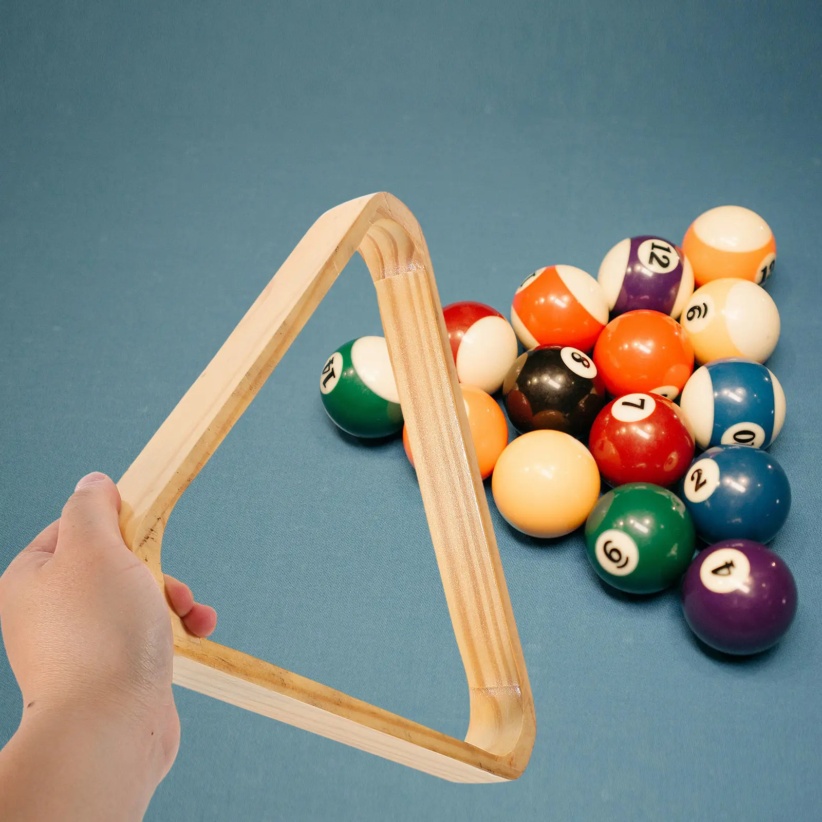 

Wood Billiard Ball Rack Triangle Set Pool Table Accessories Ball Storage Holder Billiards Organizer Cue Balls for Pool Table