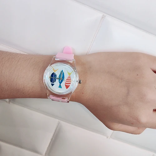 שעונים מותאמים אישית