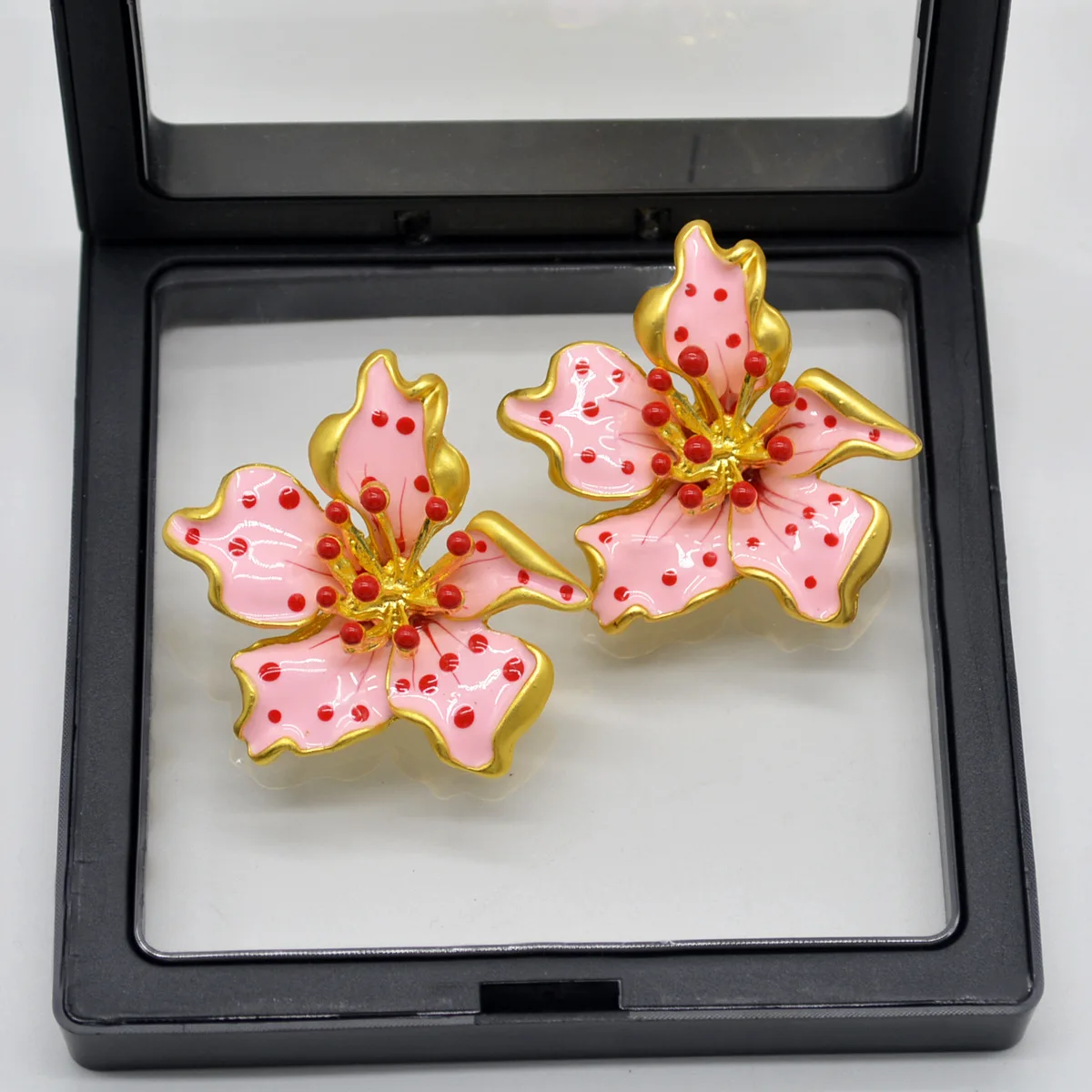 Valentine's Day Enamel Pink Flower Stud Earring Irregular Petal Vintage Drip Oil Elegant Sweet Women Costume Accessory Props