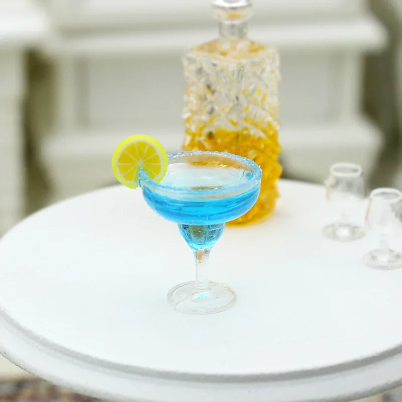 1:12 لطيف مصغرة الغذاء نموذج دمية الملحقات كوكتيل سلسلة الحانة المشهد التصوير الدعائم دمية ديكورات منزلية اللعب