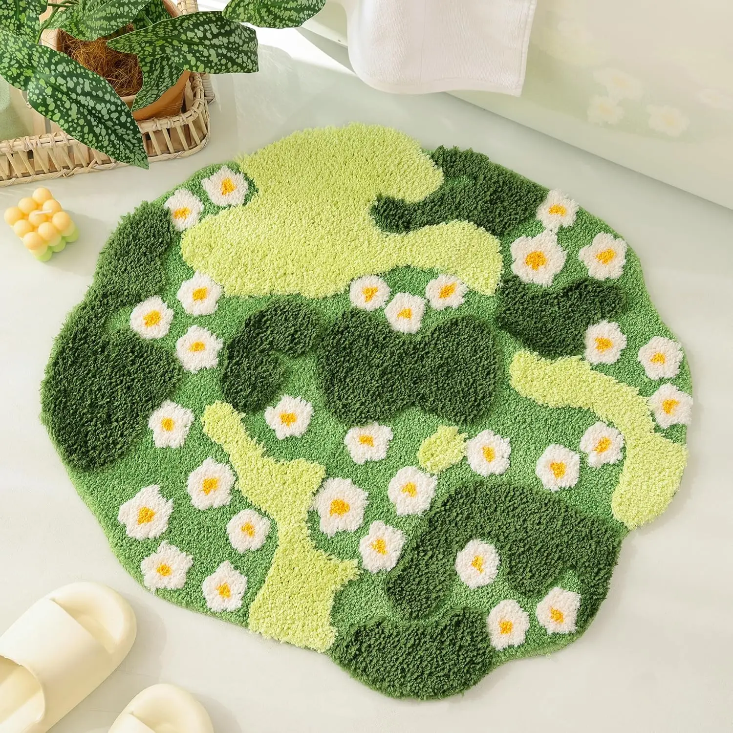 

Green Moss Bath Mat with White Flowers, Non-Slip Washable Rug for Bathroom Bedroom Kitchen