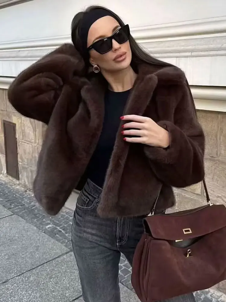 HH 겨울 여성 패션 인조 모피 따뜻한 코트 솔리드 긴 소매 라펠 싱글 브레스티드 포켓 시크 코트 빈티지 아우터웨어