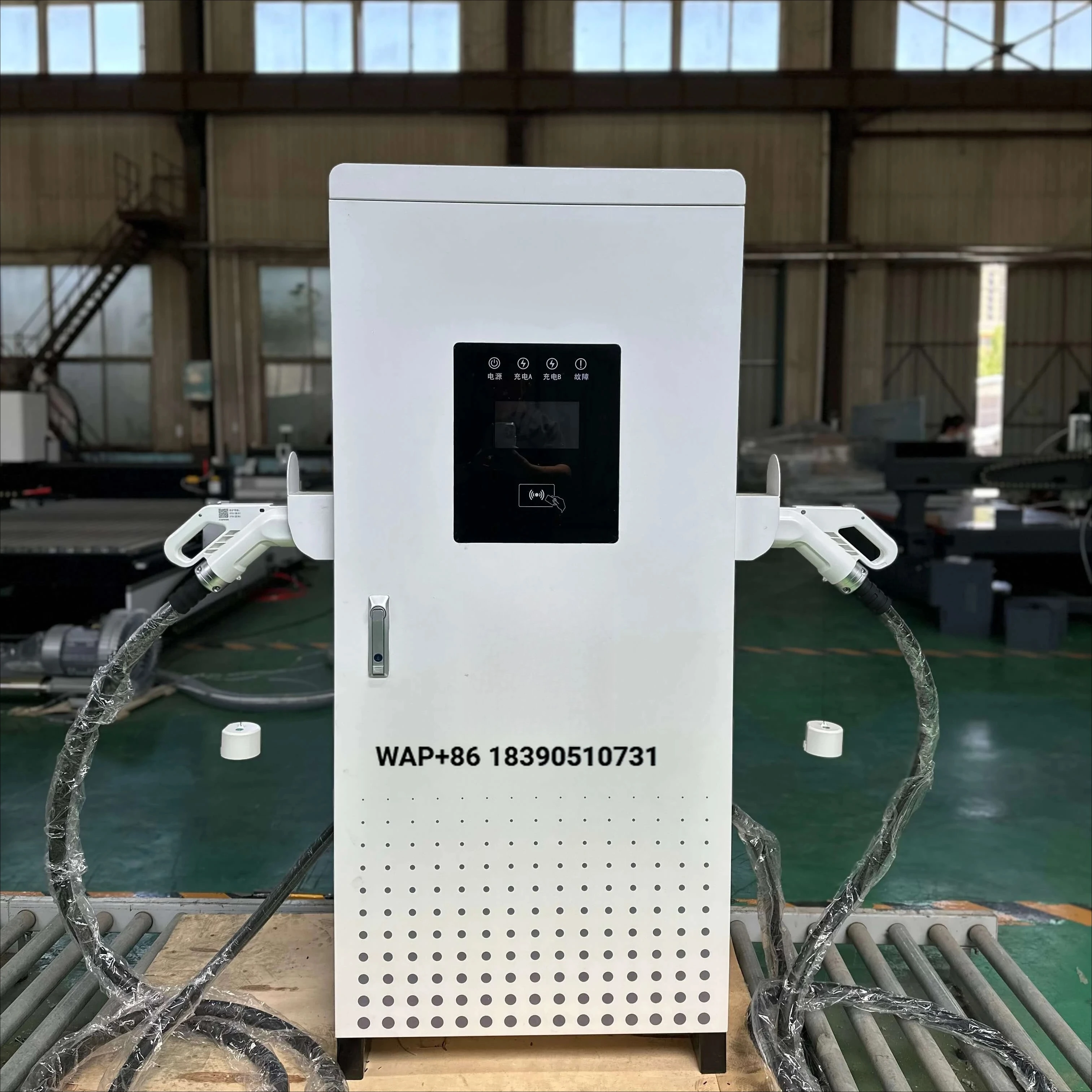 Customized Design DC 60kw-240kw Charging Pile Double Electric Vehicle Charging Pile 40KW for Commercial Use