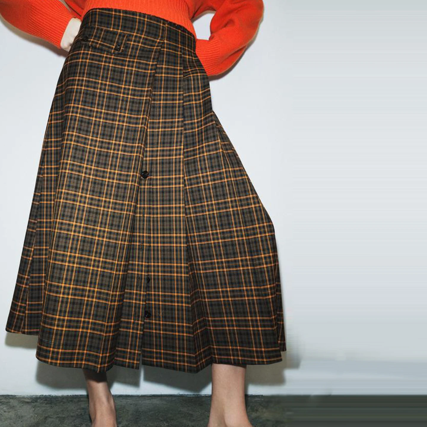 2025 Winter New Fashion Women's Midi Skirt Simple Personality Plaid Versatile Elegant Standard Fit Ladies' Skirt