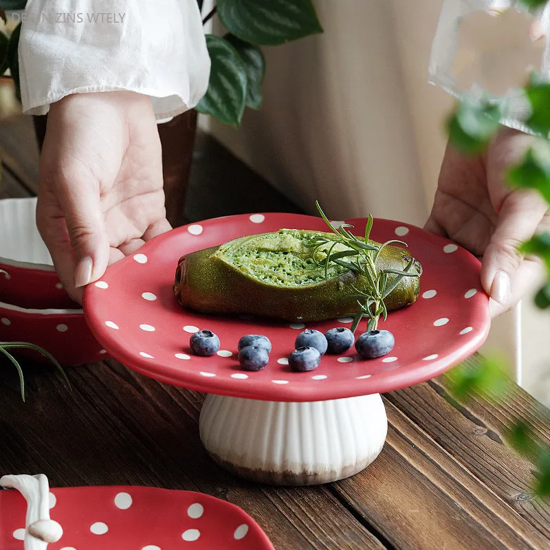 Cute Red Mushroom Ceramic Tableware Christmas Party Cake Plates Coffee Cups Cartoon Fruit Salad Bowls Kitchen Ceramic Plates