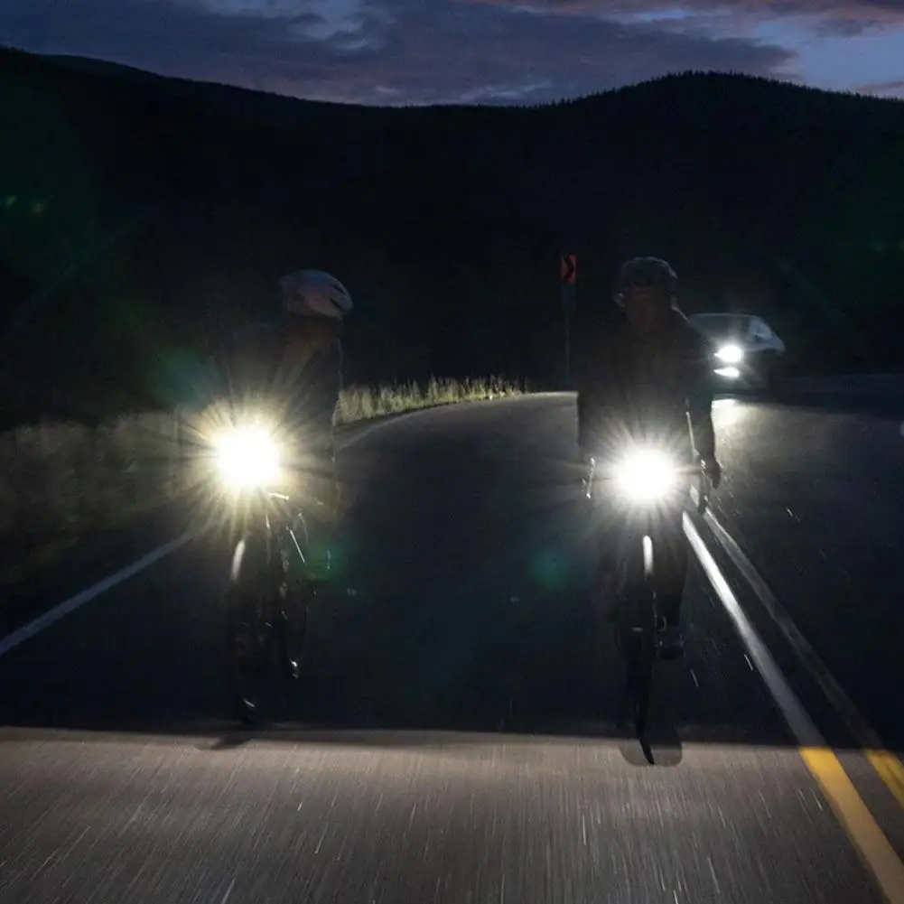 Solar Charging Bicycle Front Light Smart Digital Display LED Head Light Night Riding Light for Cycling MTB Road Bike