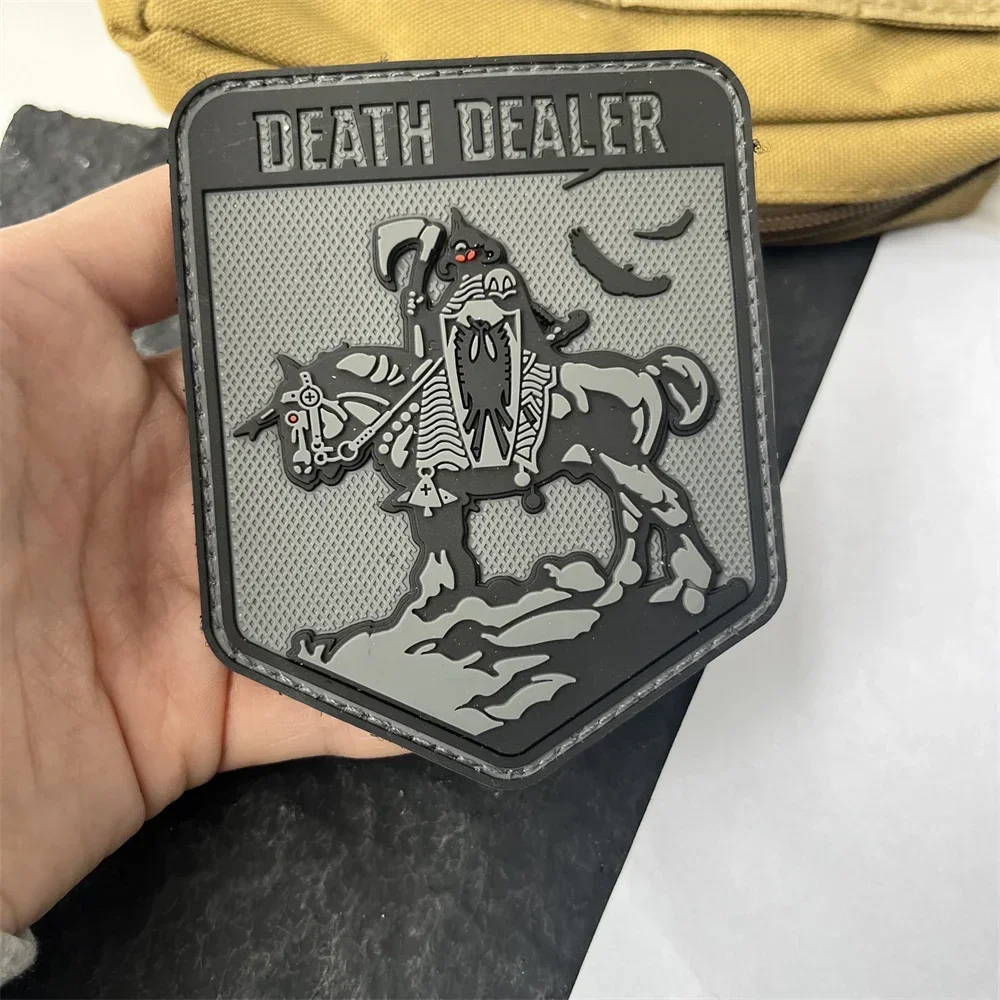 Parche táctico velcro gancho y bucle Death Dealer calavera - imagen 5