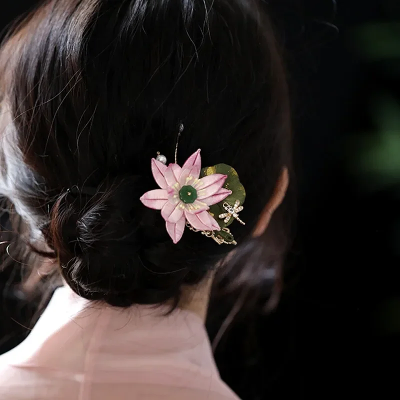 Handmade flower-wrapped lotus hairpin New Chinese girly temperament hair accessories Antique Hanfu accessories clip Side headdre