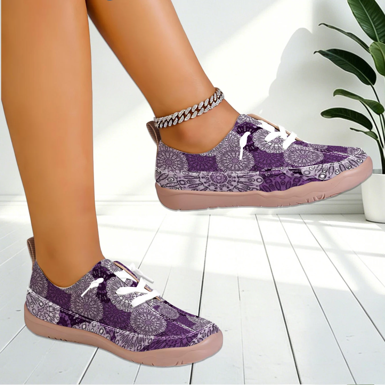 حذاء نسائي ذو طبعات هندسية واس - مراجعة Loafer Flat Women وسعره