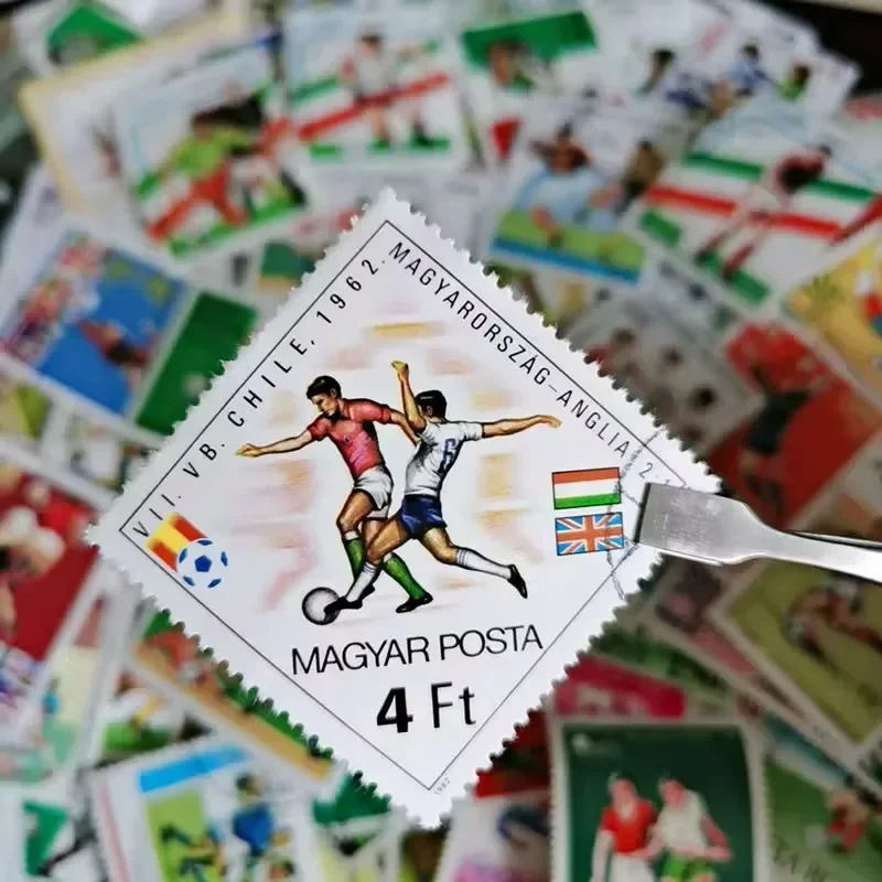 Sport Stamps Selo Postal Mundial com Carimbo Postal, Coleção Boas Condições, Sem Repetição, Futebol, Mundo, 50, 100, 200 pcs por lote