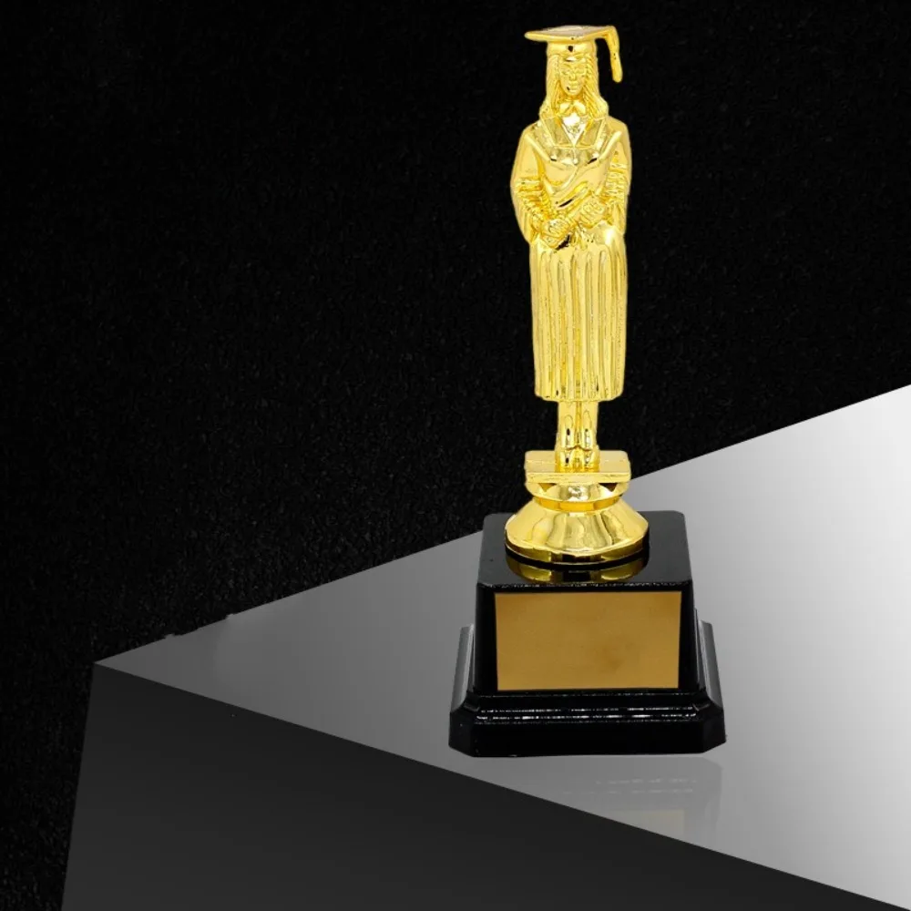 

Plastic Gold Awards Trophy Male and Female Doctoral Graduation Children's Small Prize Cup Golden Statue Model Competition